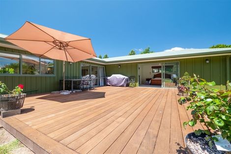 Photo of property in 37 Davis Strongman Place, Kerikeri, 0293