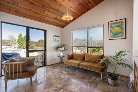 Photo of property in 100 Tobie Place, Whangamata, 3620