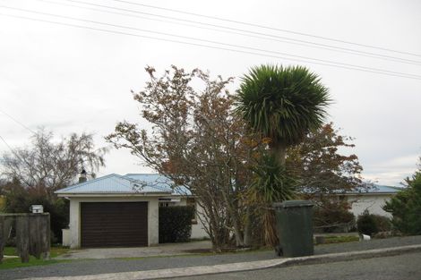 Photo of property in 8 Cossens Street, Balclutha, 9230