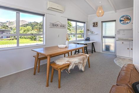 Photo of property in 91b Kon Tiki Road, Whiritoa, Whangamata, 3691