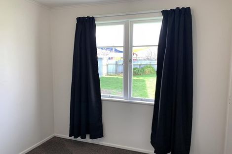 Photo of property in 402 Huia Place, Camberley, Hastings, 4120