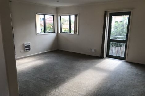 Photo of property in 22 Parkwood Crescent, Gulf Harbour, Whangaparaoa, 0930