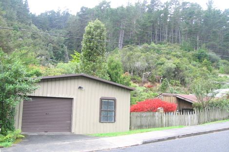 Photo of property in 63 Elmslie Road, Pinehaven, Upper Hutt, 5019