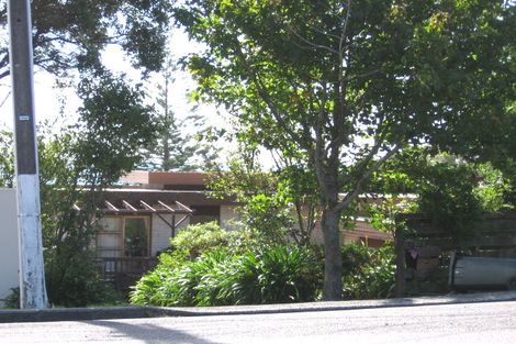 Photo of property in 65 View Road, Mairangi Bay, Auckland, 0630