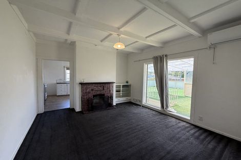 Photo of property in 13 Akarana Avenue, Mount Roskill, Auckland, 1041
