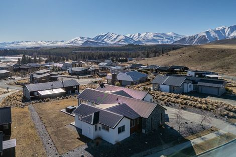 Photo of property in 25 Mistake Drive, Lake Tekapo, 7999