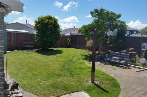 Photo of property in 10 Fairmile Place, Russley, Christchurch, 8042