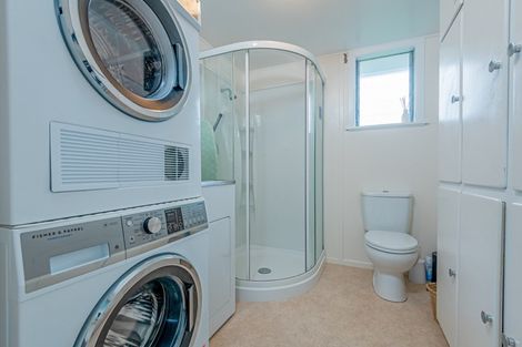 Photo of property in 10 Paterson Street, Pahiatua, 4910