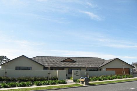 Photo of property in 184c Heta Road, Highlands Park, New Plymouth, 4312