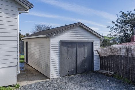 Photo of property in 11 View Street, Maungaturoto, 0520