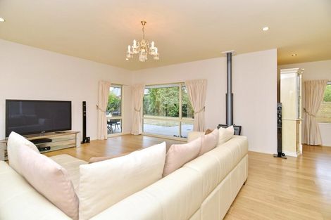 Photo of property in 13 Grange View, Woodend, 7610