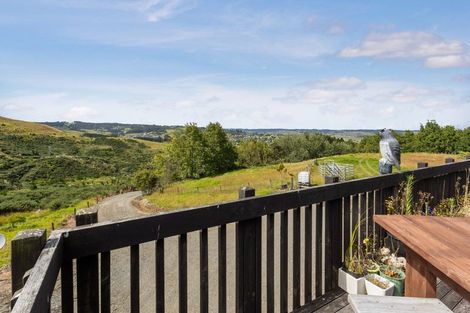 Photo of property in 38b Pipitiwai Drive, Helensville, Kaukapakapa, 0871
