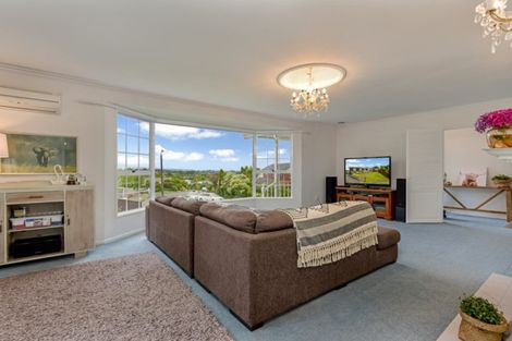 Photo of property in 35 Park View Avenue, Feilding, 4702