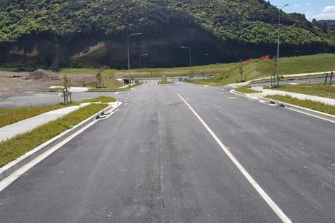 Photo of property in 107 Silverstream Road, Crofton Downs, Wellington, 6035