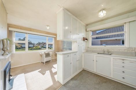 Photo of property in 25 Cranbrook Avenue, Burnside, Christchurch, 8053