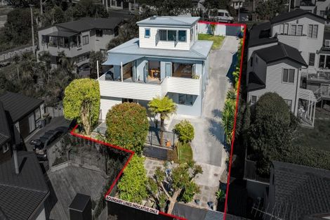 Photo of property in 82 Kowhai Road, Campbells Bay, Auckland, 0630