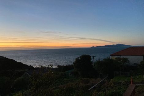 Photo of property in 19 Haunui Road, Pukerua Bay, 5026