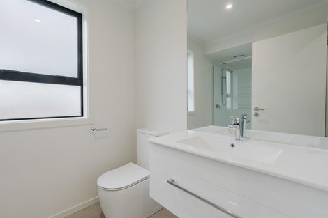Photo of property in 1/12 Ruakiwi Road, Hamilton Lake, Hamilton, 3204