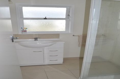 Photo of property in 3/44 East Coast Road, Milford, Auckland, 0620