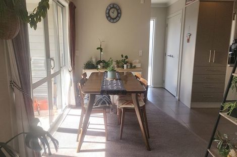 Photo of property in 116a Moorefield Road, Johnsonville, Wellington, 6037