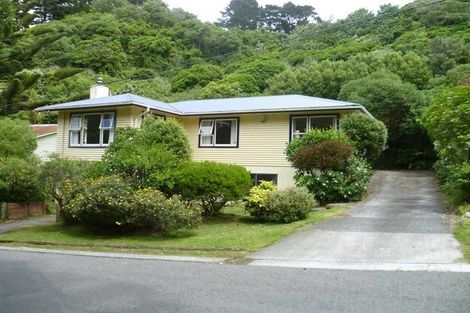 Photo of property in 11 Rangiora Avenue, Kaiwharawhara, Wellington, 6035