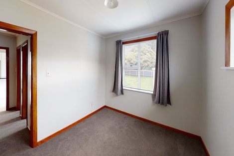 Photo of property in 30 Hadfield Crescent, College Estate, Whanganui, 4500