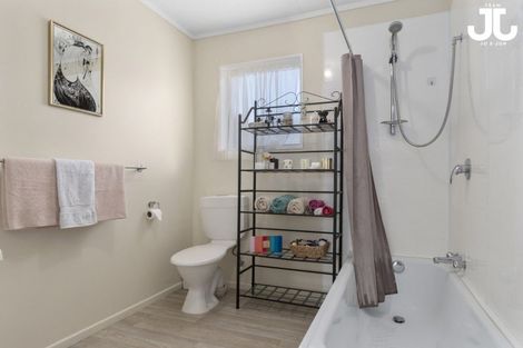 Photo of property in 38b Kaitemako Road, Welcome Bay, Tauranga, 3112