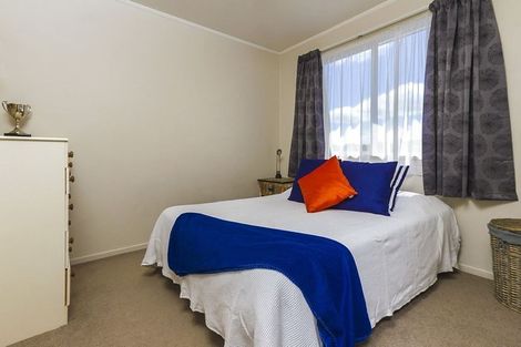 Photo of property in 26 Zita Maria Drive, Massey, Auckland, 0614