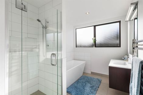 Photo of property in 1 Mcfaddens Road, St Albans, Christchurch, 8052