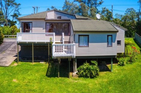 Photo of property in 57 Taunton Terrace, Blockhouse Bay, Auckland, 0600
