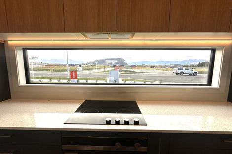 Photo of property in 42 Deans Drive, Wanaka, 9382