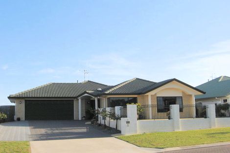 Photo of property in 5 Catalina Key, Papamoa Beach, Papamoa, 3118