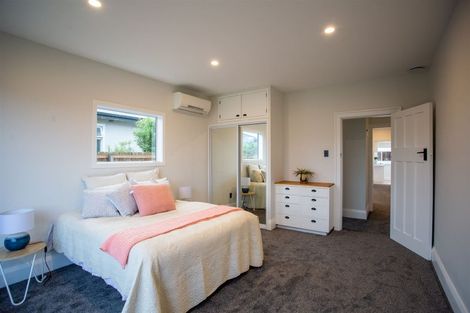 Photo of property in 37 Somerfield Street, Somerfield, Christchurch, 8024