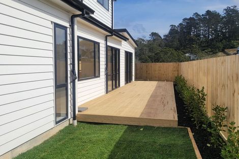 Photo of property in 41b Candia Road, Swanson, Auckland, 0614