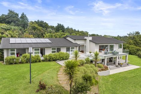 Photo of property in 497 Whitford Road, Whitford, Howick, 2571