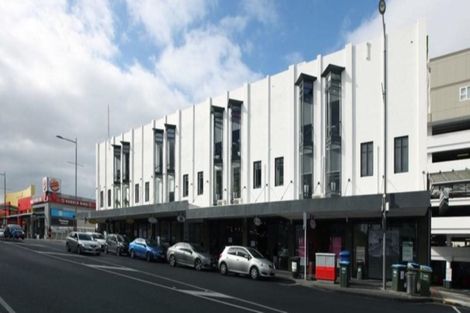 Photo of property in 4c69/118 Broadway, Newmarket, Auckland, 1023