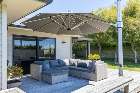 Photo of property in 104a Queens Road, Glen Avon, New Plymouth, 4312