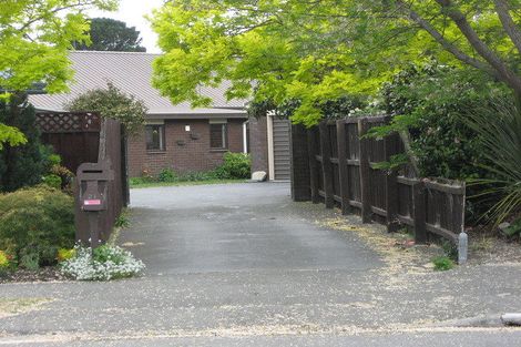 Photo of property in 21 Forest Park Place, Parklands, Christchurch, 8083