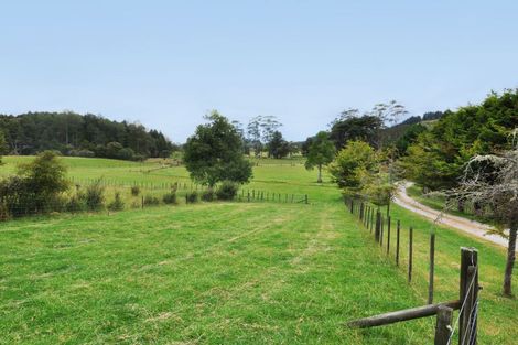 Photo of property in 19 Davie Martin Road, Kaipara Flats, Warkworth, 0981