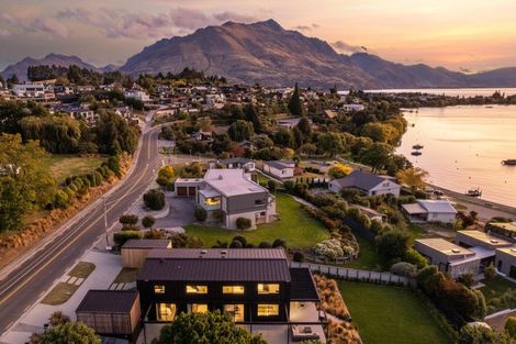 Photo of property in 513 Peninsula Road, Kelvin Heights, Queenstown, 9300