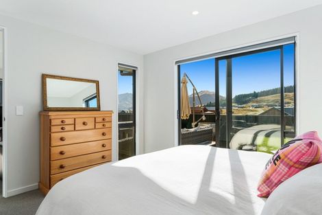 Photo of property in 75 Farrant Drive, Wanaka, 9305