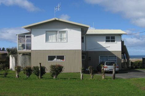 Photo of property in 14 Cullen Street, Mangawhai Heads, Mangawhai, 0505