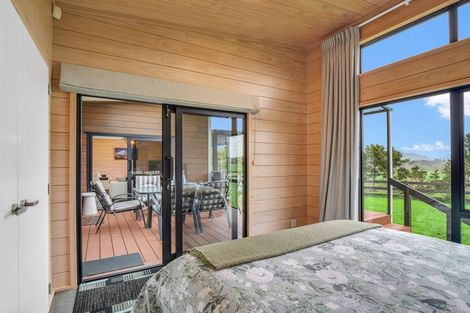 Photo of property in 346 Rahui Road, Otaki, 5583