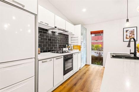 Photo of property in 2/72 Spinella Drive, Bayview, Auckland, 0629