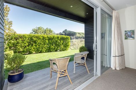 Photo of property in 15 Lakeview Terrace, Taradale, Napier, 4112