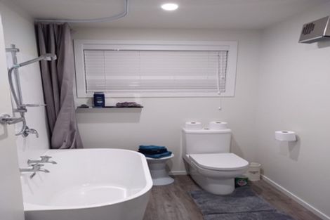 Photo of property in 11 Governors Bay Road, Cass Bay, Lyttelton, 8082