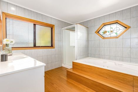 Photo of property in 2/54 Queens Grove, Hutt Central, Lower Hutt, 5010