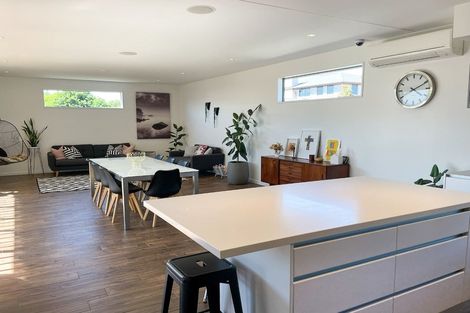 Photo of property in 8 Rostrevor Place, Mairehau, Christchurch, 8052