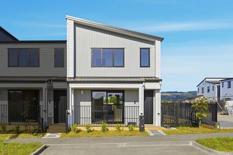 Photo of property in 4 Harikoa Way, Karaka, 2113