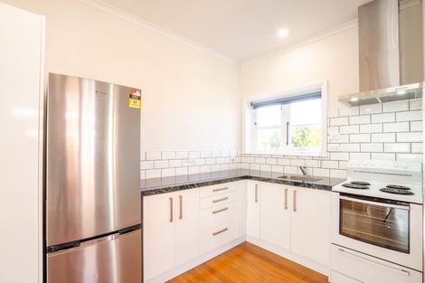 Photo of property in 262 College Street, West End, Palmerston North, 4412